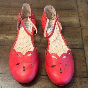 Bettie Page by Ellie Red Retro Cutout Mary Jane Size 9